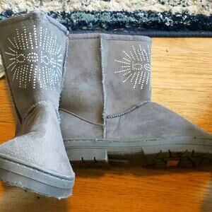 NWT!!! Bebe girls size 2 kids booties
